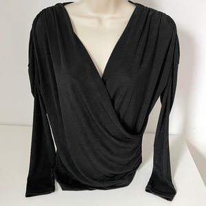 Size S black v-neck top